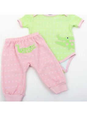 Green and Pink Alligator Set for Kids + Blanket!